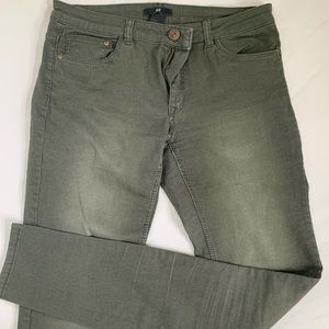 H&M- skinny jeans